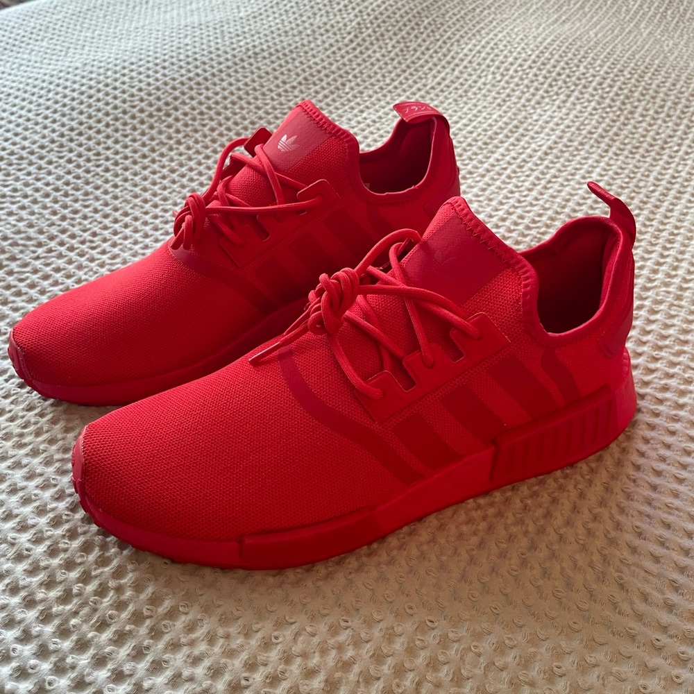Adidas NMD R1 Triple Red Men’s 11.5